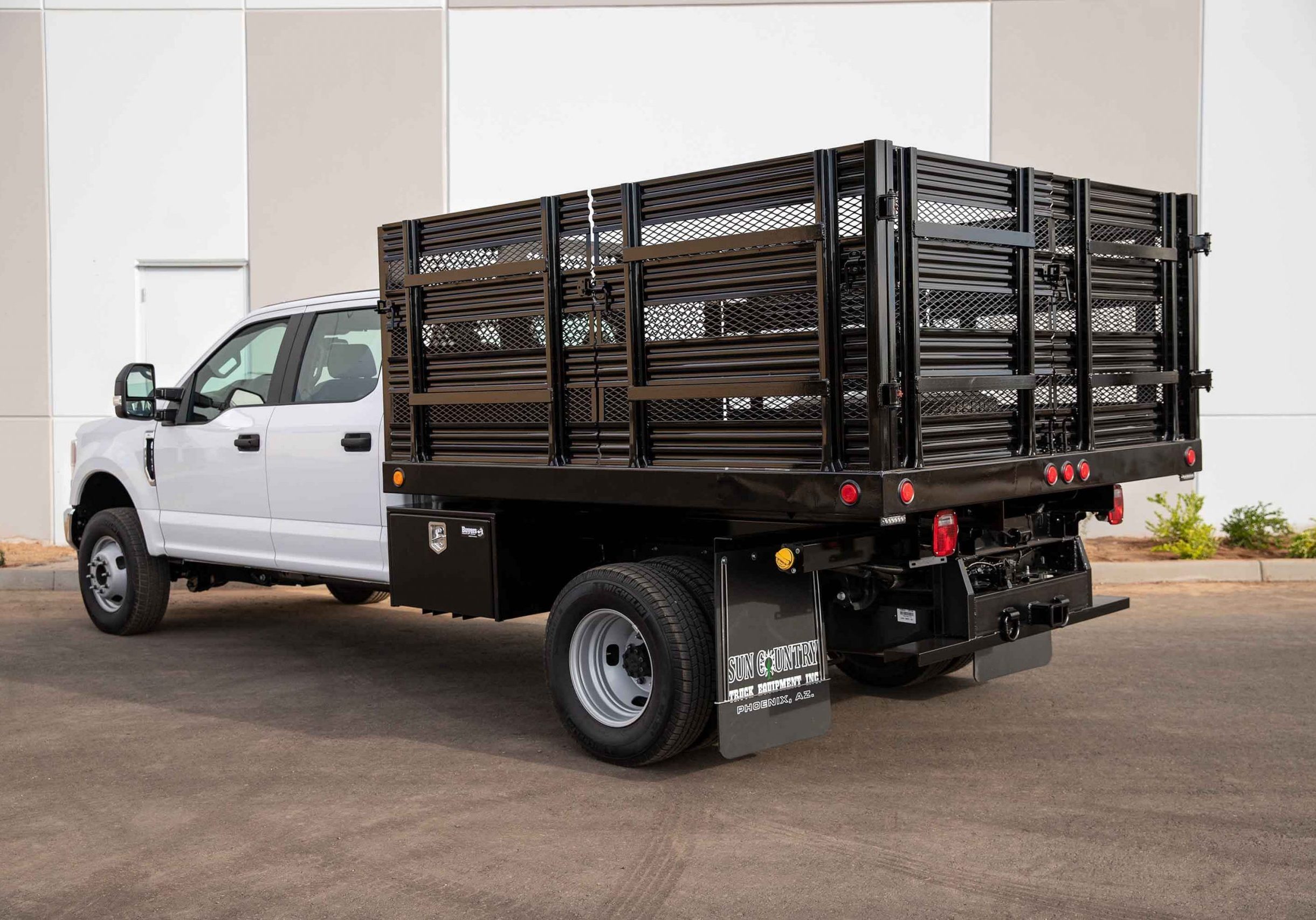 Custom work truck flat bed from sun country truck